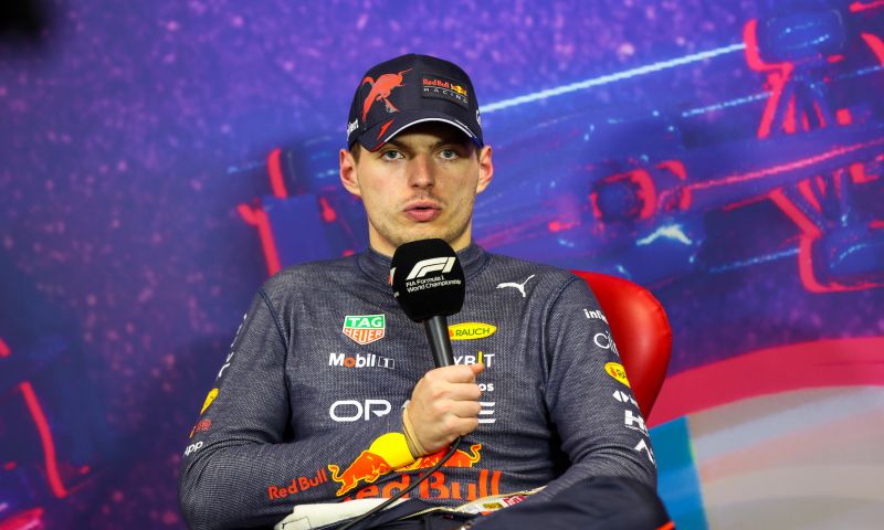 Verstappen pense qu'il n'a aucune chance contre Ferrari en Hongrie