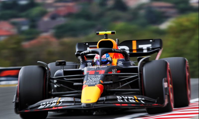 Pérez va a seguir la configuración de Verstappen