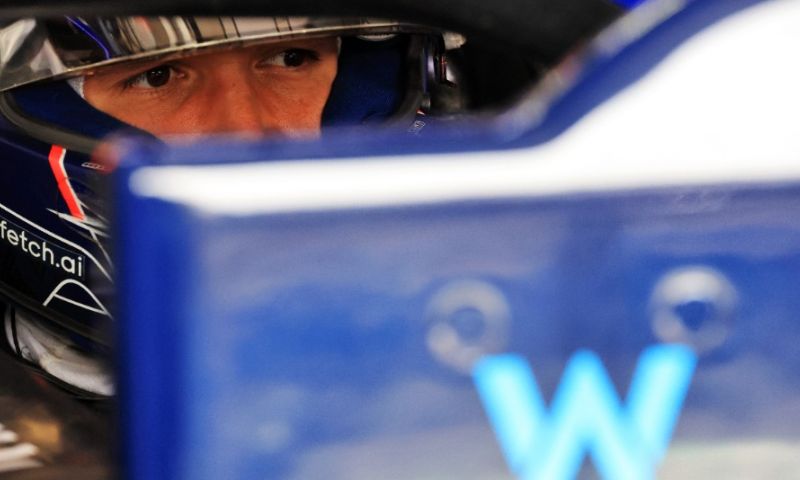 Un séjour plus long chez Williams pour Albon : "Il est heureux ici"