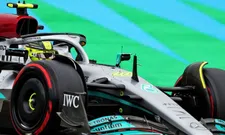 Thumbnail for article: Hamilton haalt opgelucht adem: grote crash blijft hem bespaard