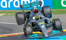 Thumbnail for article: Does Hamilton give Alonso an apology gift with a signed Mercedes cap?