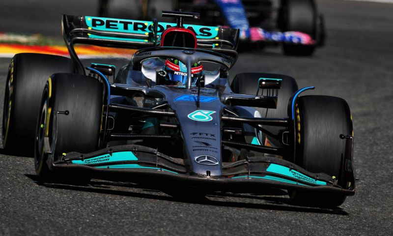 F1: Mercedes svela la W13 di Hamilton e Russell