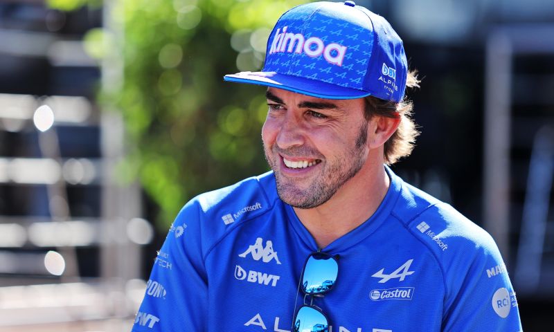 Alonso entschuldigt sich: "Er ist eine Legende unserer Zeit".