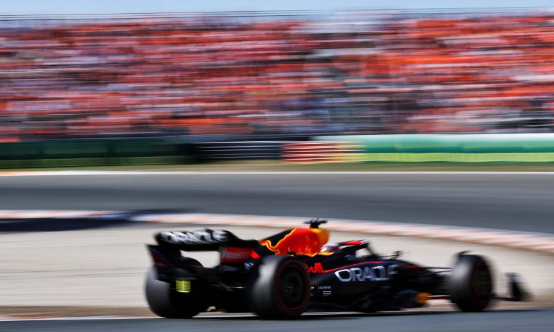 Verstappen heureux de sa pole position : " Nous avons dû changer beaucoup de choses ".