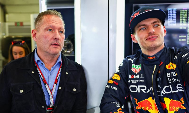 Orgullo paternal para Jos Verstappen: "Increíble lo que está demostrando"