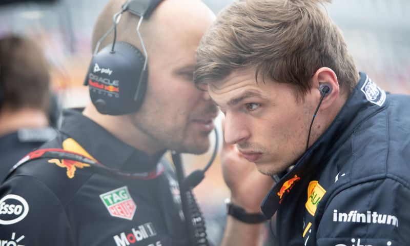 Verstappen insinúa una mejora para Gianpiero Lambiase