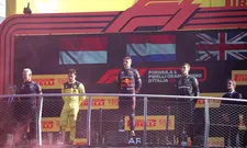 Thumbnail for article: Reacciones en Internet: 'Sólo termina detrás del coche de seguridad si Verstappen está en P1'