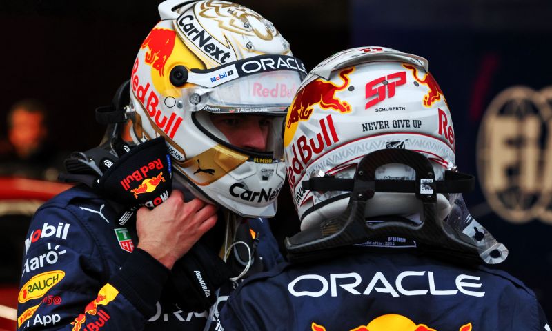 Pérez elogia a Verstappen: 'Increíble cómo ha conducido en algunas carreras'