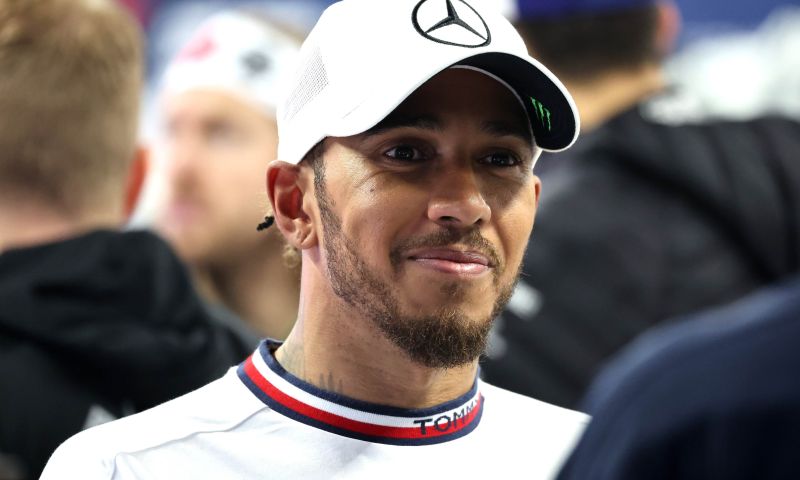 Hamilton révèle : "Je suis le designer des volants actuels de la F1".