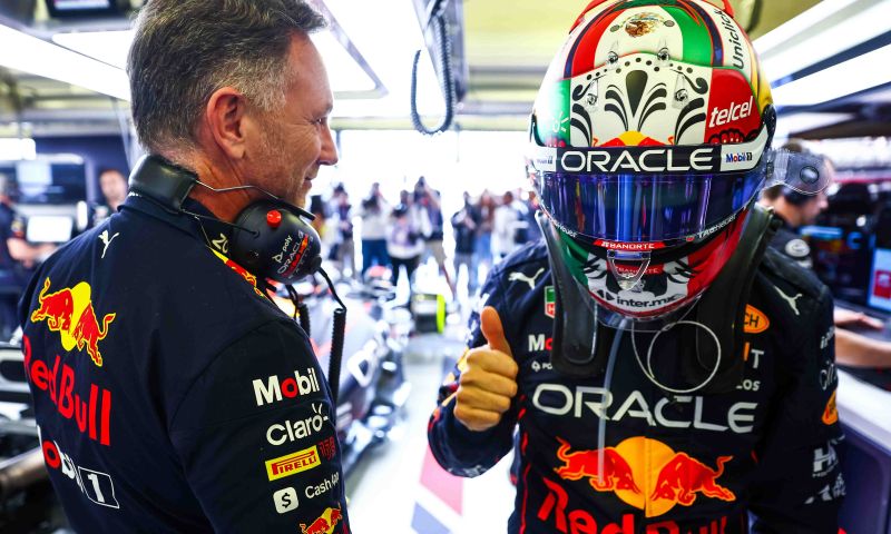 Horner fait l'éloge de Verstappen : "Nous sommes témoins de quelque chose de très spécial