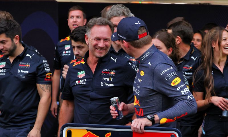 Horner sourit : "Ce pneu a coûté deux victoires possibles à Mercedes".