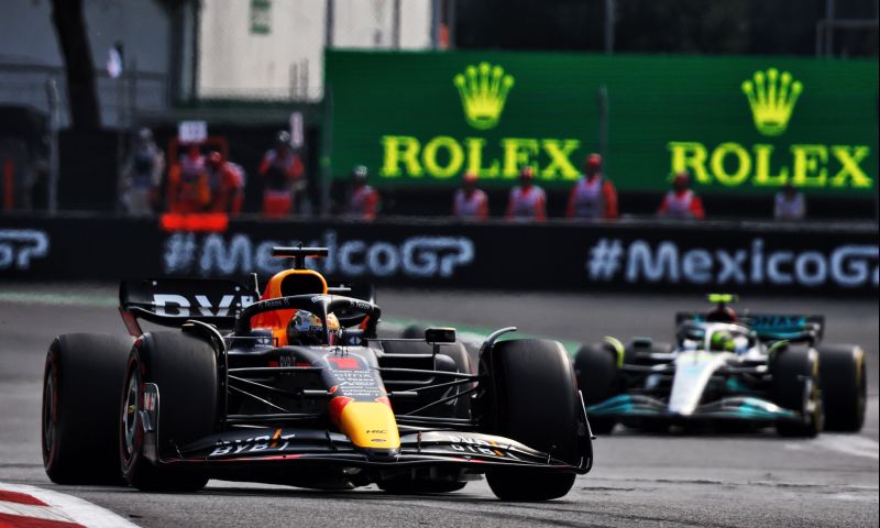 Internet réagit au record de Verstappen : "Nous sommes témoins de la grandeur".