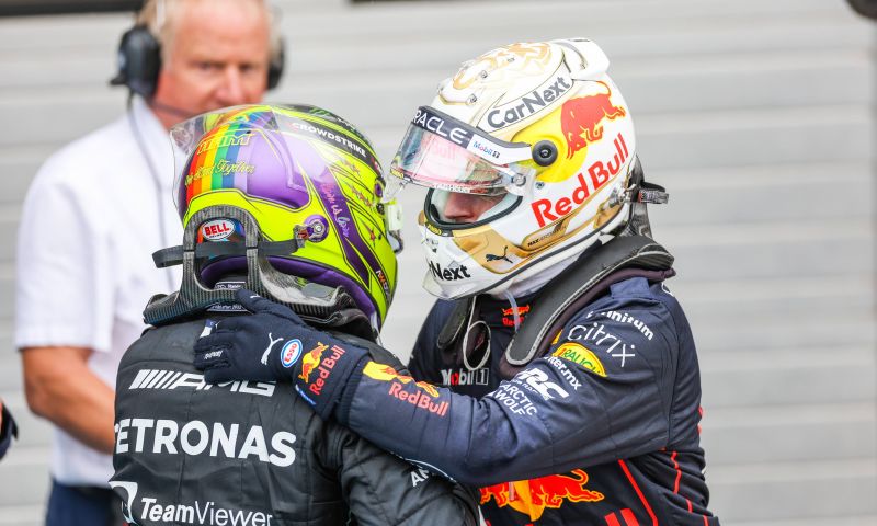 Alonso recebe apoio: Os títulos Verstappens valem realmente mais".