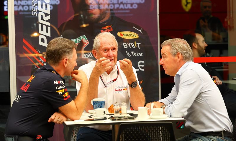 Marko explique : "C'est pourquoi nous avons demandé à Perez de laisser la place à Verstappen".