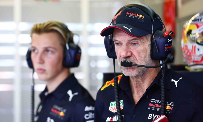 Newey reste critique envers la RB18 : "C'est juste l'attitude".