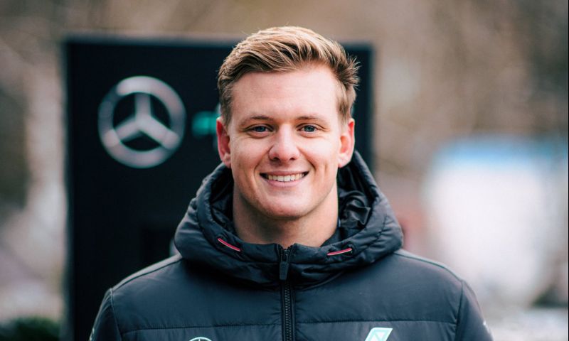 Schumacher enthusiastic about Mercedes reserve driver role