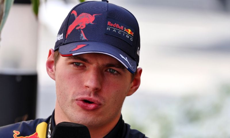 Verstappen não culpa Red Bull pelos erros