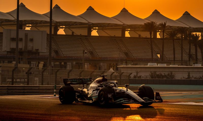 Mercedes completa mais voltas mas Red Bull faz maior quilometragem em 2022