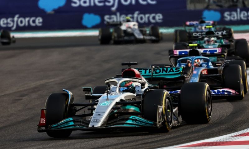 Russell vede una grande sfida alla Mercedes