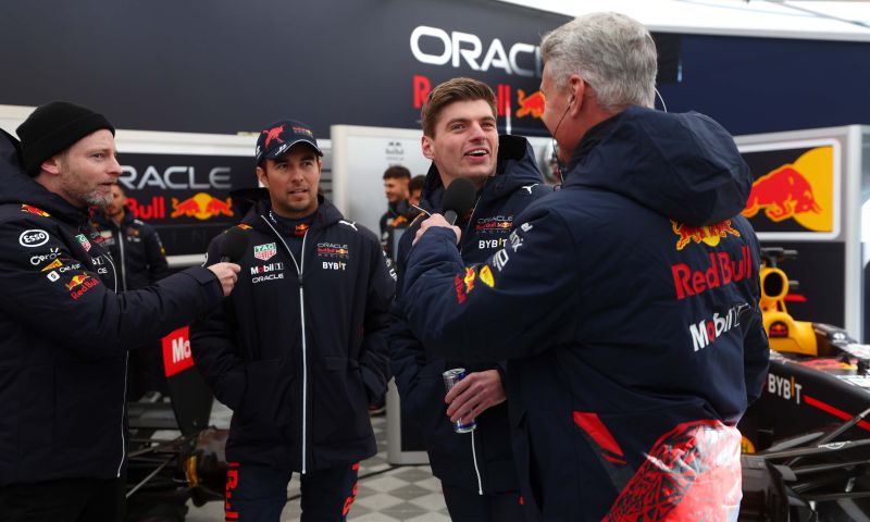 Coulthard sees big difference between Perez and Verstappen