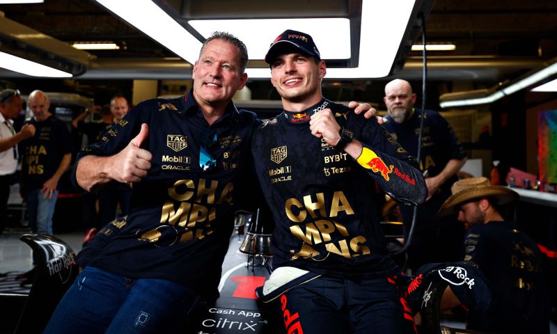 Verstappen on GP Japan: 'Bit hectic, but funny afterwards'