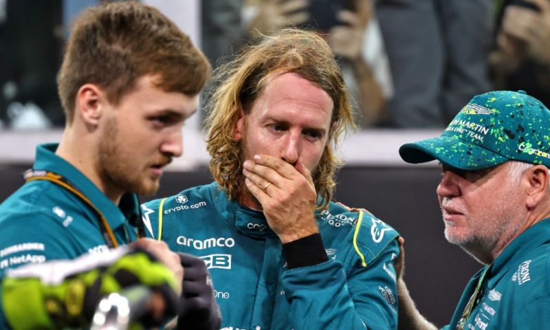 Rosberg hopes Vettel continues path