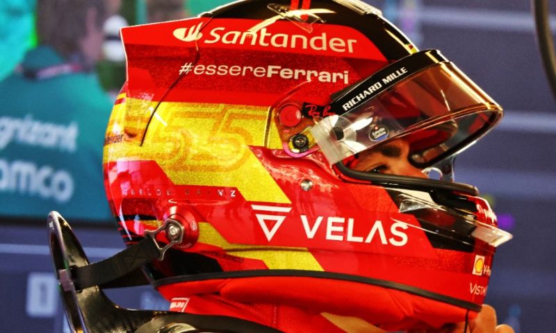 Sainz sees potential for Ferrari against Red Bull