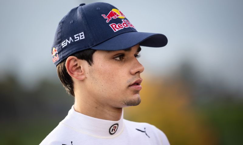 Montoya al Red Bull Junior Team