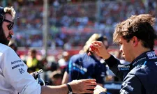 Thumbnail for article: De Vries enjoys relationship with Verstappen: 'My big brother in F1'
