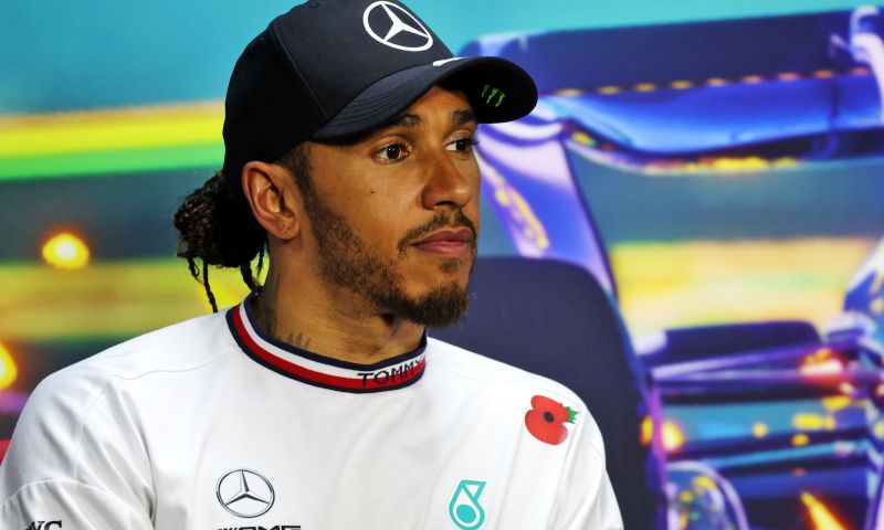 Mercedes dementiert Gerüchte über F1-Vertrag mit Hamilton