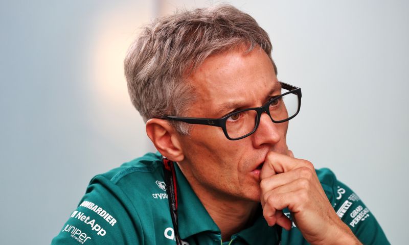 El jefe del equipo Aston Martin critica a Horner