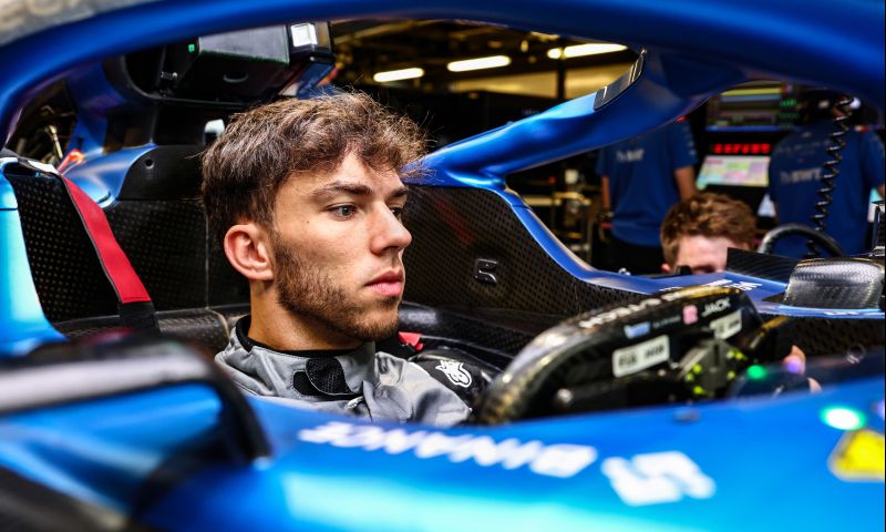 Gasly commémore Hubert à Alpine