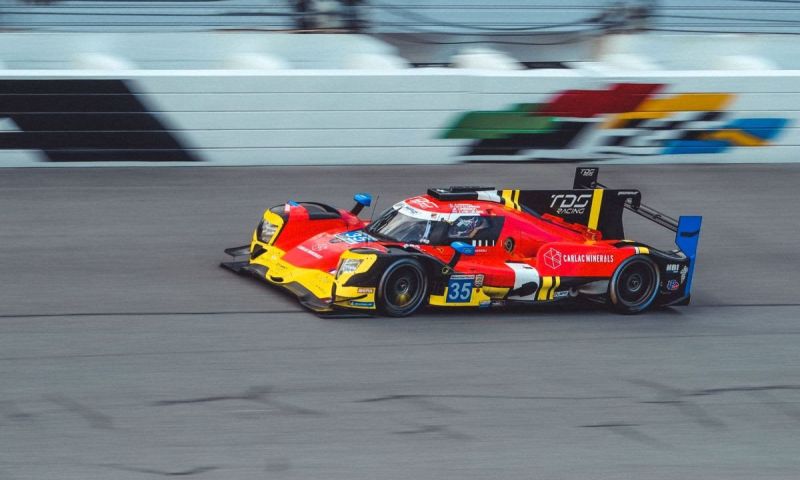 Van Uitert loopt zege 24 uur Daytona mis