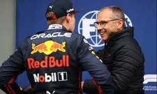 Thumbnail for article: 'This is why Domenicali didn't show up at Red Bull launch RB19'