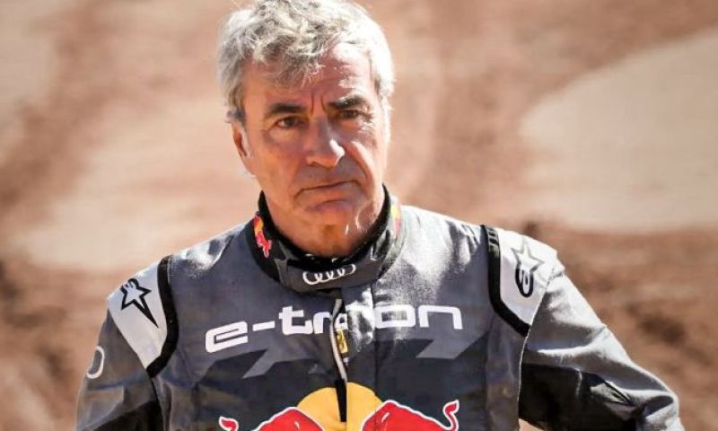 Sainz Sr. si riprende dopo l'incidente alla Dakar