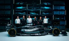 Thumbnail for article: Il team principal della Mercedes Wolff indossa le scarpe di Hamilton