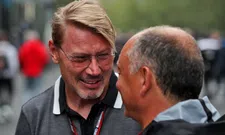 Thumbnail for article: Häkkinen points to De Vries as right choice: 'He is very smart'