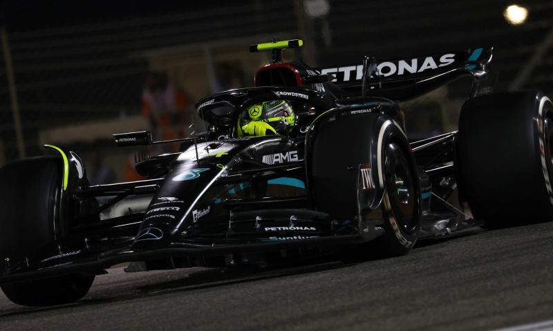 rosberg teme un grande divario tra mercedes e red bull