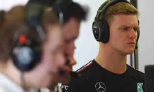 Thumbnail for article: Schumacher: 'Ziet er voor Verstappen en Perez soms wel heel simpel uit'
