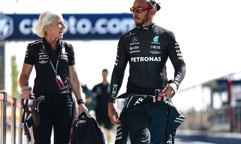 La prensa británica cree que Hamilton podría ir a Ferrari