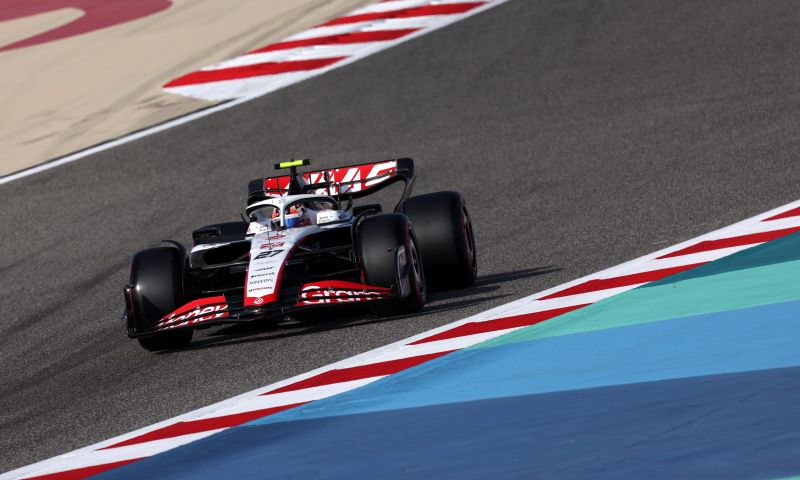 Hulkenberg over Jeddah