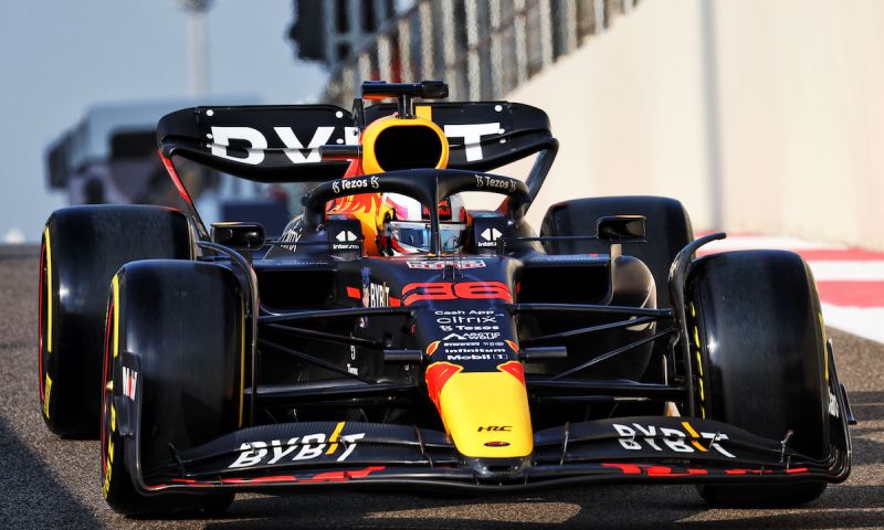 Liam Lawson in Red Bull RB7 over Bathurst