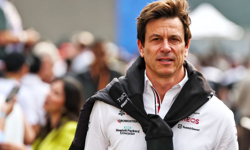 Toto Wolff looks back on his results in frustration