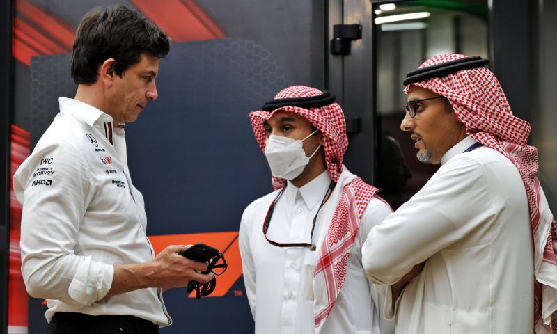 Organização GP Arábia Saudita sobre as críticas de Hamilton