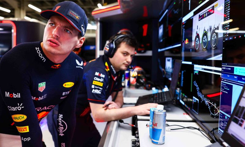 nuovo cambio verstappen a jeddah