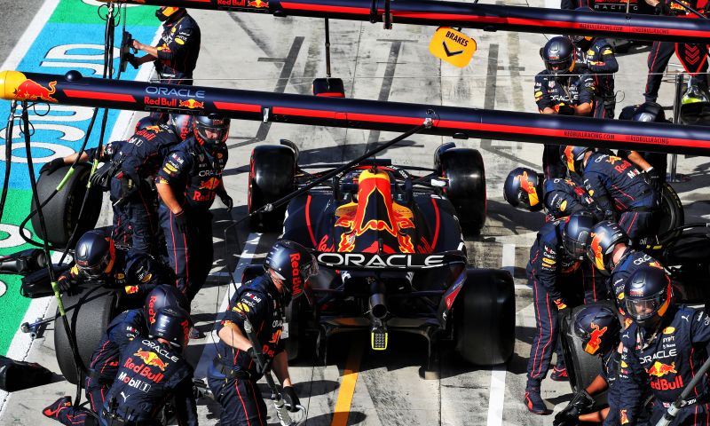 Last minute changes car Verstappen