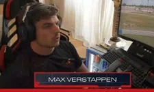 Thumbnail for article: Verstappen exibe um de seus trófeus durante livestream