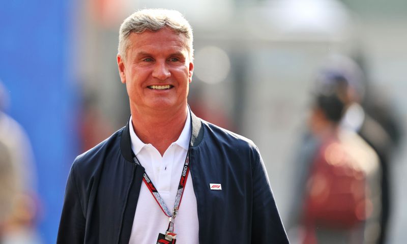 Coulthard analyses Mercedes form