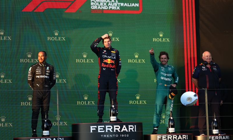 Verstappen, Hamilton e Alonso batem novo recorde juntos