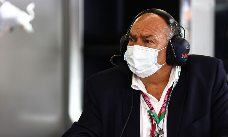 Perez's father also appears in action during Mexican GP weekend